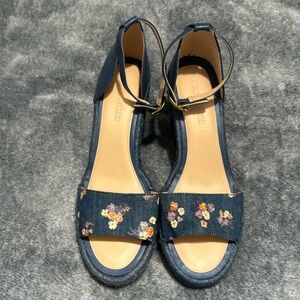 Coach sandals  💙🌴💙size 9.5 NEW